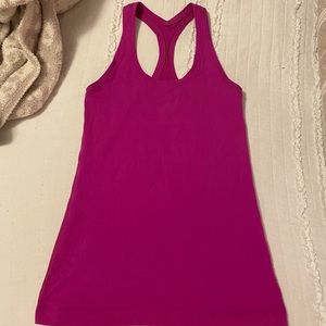Lululemon tank